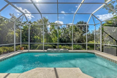 Villa ou maison à vendre à Sarasota, Floride: 2 chambres, 196.02 m2 № 1590984 - photo 2