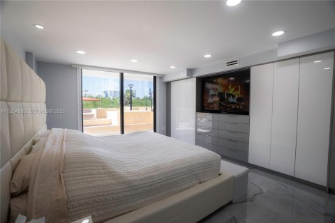 Condo in Sunny Isles Beach, Florida, 3 bedrooms  № 2168595 - photo 5