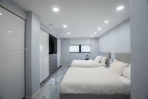 Condo in Sunny Isles Beach, Florida, 3 bedrooms  № 2168595 - photo 13