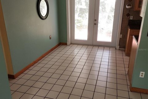 House in Sanford, Florida 3 bedrooms, 114.64 sq.m. № 1903194 - photo 5