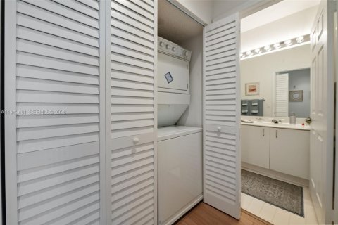 Copropriété à vendre à Tamarac, Floride: 2 chambres, 112.88 m2 № 2000073 - photo 21