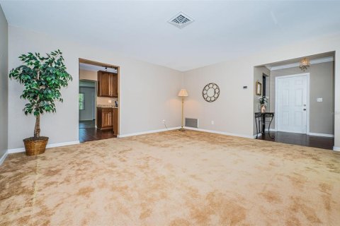 Casa en venta en Clearwater, Florida, 3 dormitorios, 182.74 m2 № 1909716 - foto 8