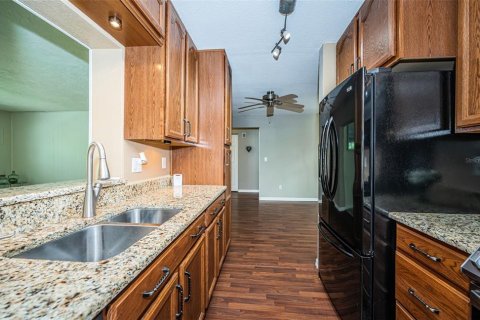 Casa en venta en Clearwater, Florida, 3 dormitorios, 182.74 m2 № 1909716 - foto 13