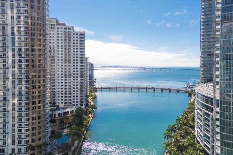 Condo in Miami, Florida, 1 bedroom № 2152987 - photo 23