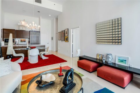 Condo in Miami, Florida, 1 bedroom № 2152987 - photo 8