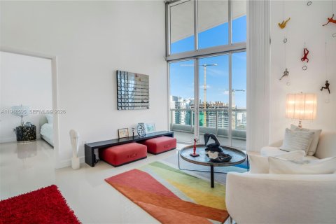 Condo in Miami, Florida, 1 bedroom № 2152987 - photo 6