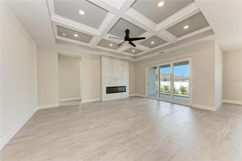 House in Venice, Florida 3 bedrooms, 178.93 sq.m. № 1620628 - photo 8