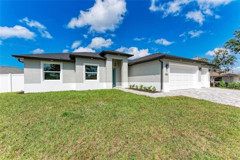 House in Venice, Florida 3 bedrooms, 178.93 sq.m. № 1620628 - photo 2