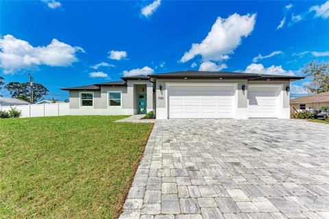 House in Venice, Florida 3 bedrooms, 178.93 sq.m. № 1620628 - photo 3