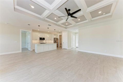 House in Venice, Florida 3 bedrooms, 178.93 sq.m. № 1620628 - photo 12
