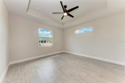 House in Venice, Florida 3 bedrooms, 178.93 sq.m. № 1620628 - photo 24