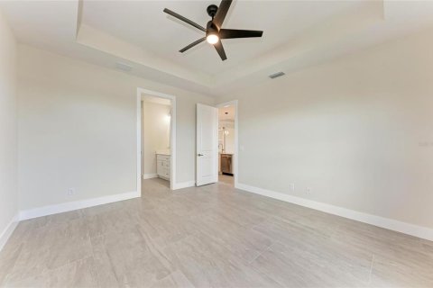 House in Venice, Florida 3 bedrooms, 178.93 sq.m. № 1620628 - photo 26