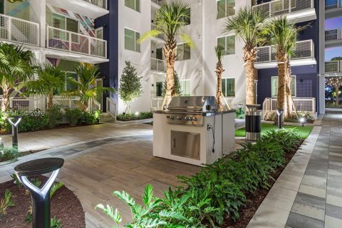 Apartamento en alquiler en West Palm Beach, Florida, 1 dormitorio, 65.77 m2 № 2019631 - foto 30