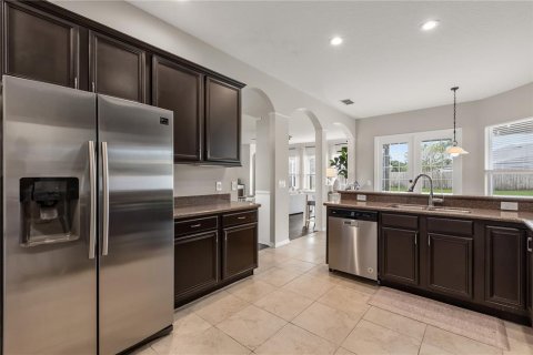 Villa ou maison à vendre à Belle Isle, Floride: 3 chambres, 214.6 m2 № 2389182 - photo 15