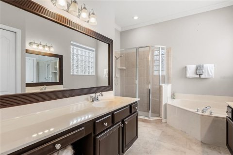 Villa ou maison à vendre à Belle Isle, Floride: 3 chambres, 214.6 m2 № 2389182 - photo 27