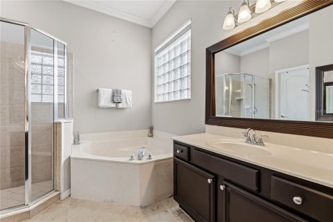 Villa ou maison à vendre à Belle Isle, Floride: 3 chambres, 214.6 m2 № 2389182 - photo 28