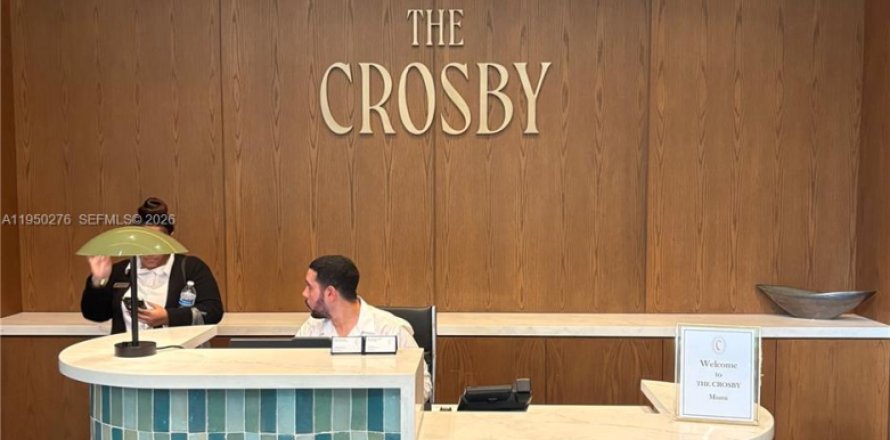 Condominio en Miami, Florida, 1 dormitorio  № 2007154