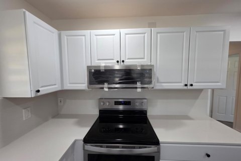 Appartement à louer à Delray Beach, Floride: 2 chambres, 88.26 m2 № 2294234 - photo 17