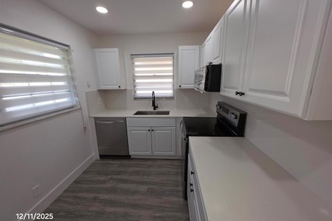 Appartement à louer à Delray Beach, Floride: 2 chambres, 88.26 m2 № 2294234 - photo 15