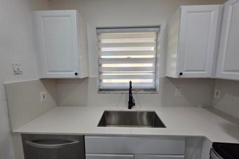 Appartement à louer à Delray Beach, Floride: 2 chambres, 88.26 m2 № 2294234 - photo 18
