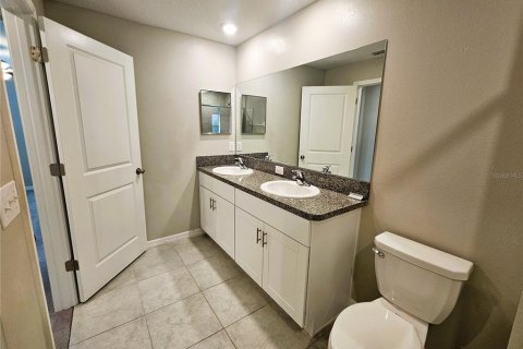 Touwnhouse à louer à Riverview, Floride: 3 chambres, 155.15 m2 № 2321246 - photo 22