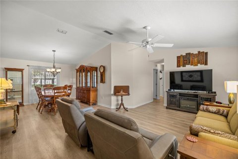 Villa ou maison à vendre à Summerfield, Floride: 3 chambres, 158.68 m2 № 1827938 - photo 3