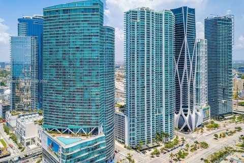 Copropriété à louer à Miami, Floride: 2 chambres, 123.28 m2 № 2029293 - photo 2