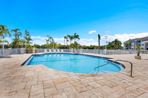 Condo in Cutler Bay, Florida, 2 bedrooms  № 2086012 - photo 25