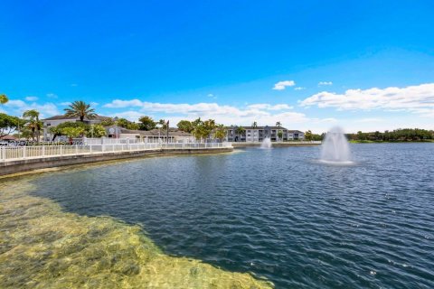 Condo in Cutler Bay, Florida, 2 bedrooms  № 2086012 - photo 29