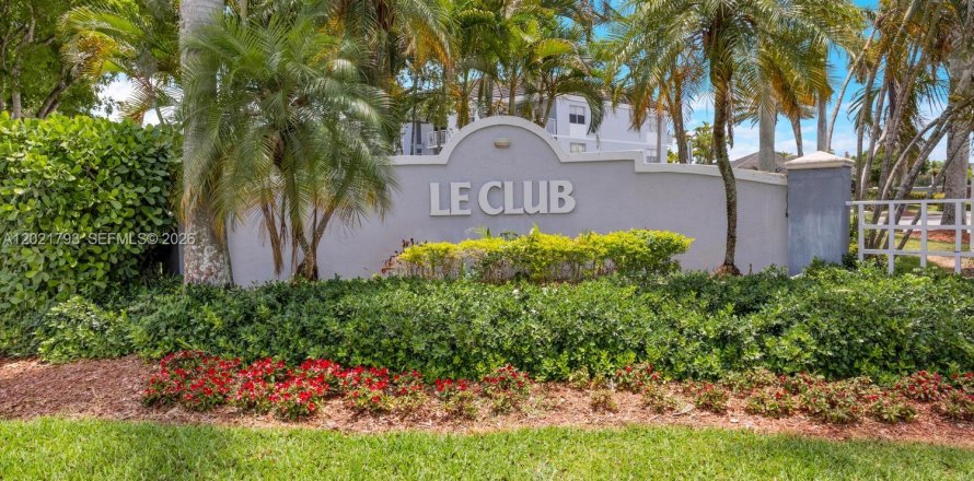 Condo in Cutler Bay, Florida, 2 bedrooms  № 2086012