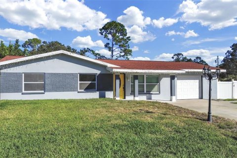 Villa ou maison à Clearwater, Floride 3 chambres, 116.78 m2 № 2103049