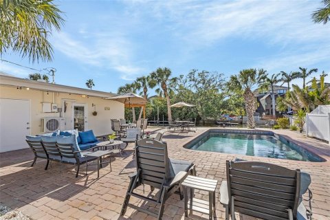 House in Sarasota, Florida 3 bedrooms, 186.73 sq.m. № 1626249 - photo 30