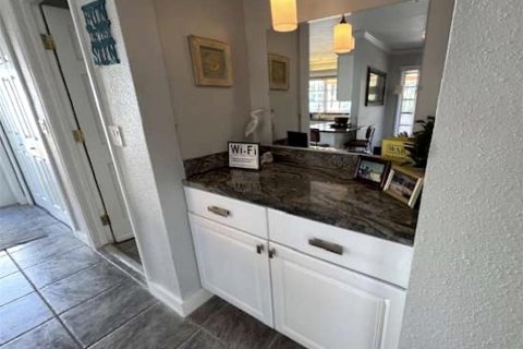 House in Sarasota, Florida 3 bedrooms, 186.73 sq.m. № 1626249 - photo 17