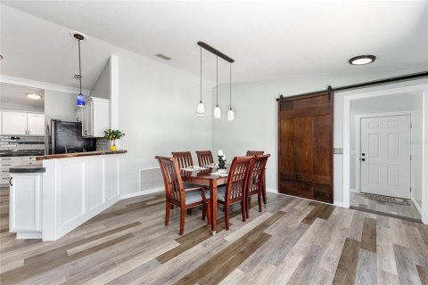 Casa en venta en The Villages, Florida, 2 dormitorios, 120.49 m2 № 1847938 - foto 8