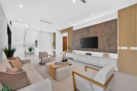 Villa ou maison à vendre à Fort Lauderdale, Floride: 4 chambres, 263.29 m2 № 2407171 - photo 11