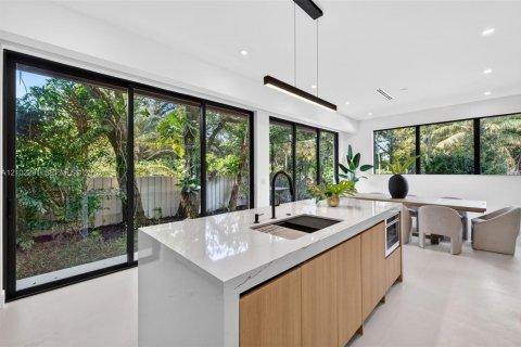 Villa ou maison à vendre à Fort Lauderdale, Floride: 4 chambres, 263.29 m2 № 2407171 - photo 20