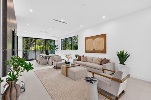 Villa ou maison à vendre à Fort Lauderdale, Floride: 4 chambres, 263.29 m2 № 2407171 - photo 9