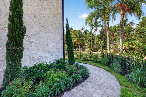 Villa ou maison à vendre à Fort Lauderdale, Floride: 4 chambres, 263.29 m2 № 2407171 - photo 4