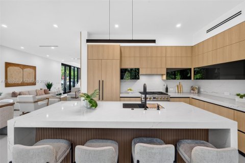 Villa ou maison à vendre à Fort Lauderdale, Floride: 4 chambres, 263.29 m2 № 2407171 - photo 22