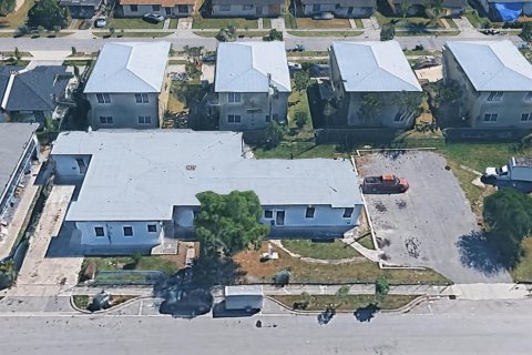 Immobilier commercial à vendre à Florida City, Floride № 2374315 - photo 6