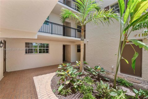 Copropriété à vendre à Fort Lauderdale, Floride: 2 chambres, 89.19 m2 № 2190387 - photo 24