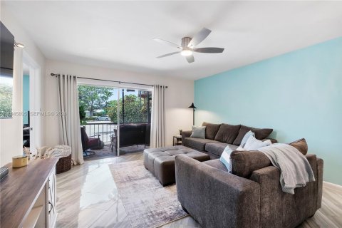 Copropriété à vendre à Fort Lauderdale, Floride: 2 chambres, 89.19 m2 № 2190387 - photo 6