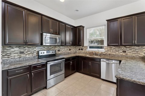 House in Windermere, Florida 3 bedrooms, 169.55 sq.m. № 2215768 - photo 14