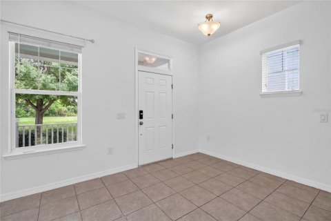 House in Windermere, Florida 3 bedrooms, 169.55 sq.m. № 2215768 - photo 8