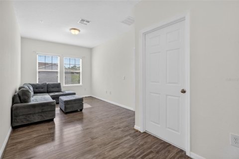 House in Windermere, Florida 3 bedrooms, 169.55 sq.m. № 2215768 - photo 30