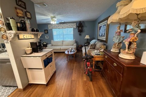 Casa en venta en Deltona, Florida, 2 dormitorios, 167.22 m2 № 2387721 - foto 15