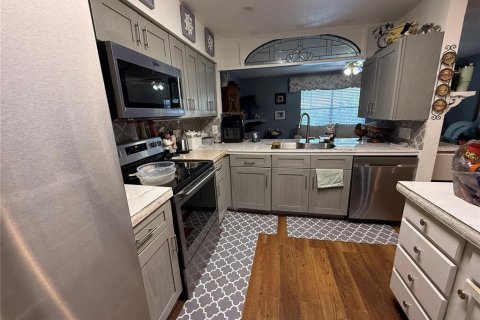 Casa en venta en Deltona, Florida, 2 dormitorios, 167.22 m2 № 2387721 - foto 5