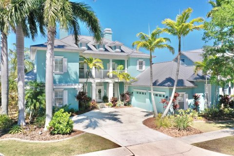 Casa en venta en Apollo Beach, Florida, 5 dormitorios, 362.23 m2 № 1514648 - foto 2