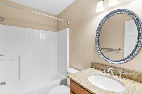 House in Largo, Florida 3 bedrooms, 171.87 sq.m. № 2314620 - photo 20