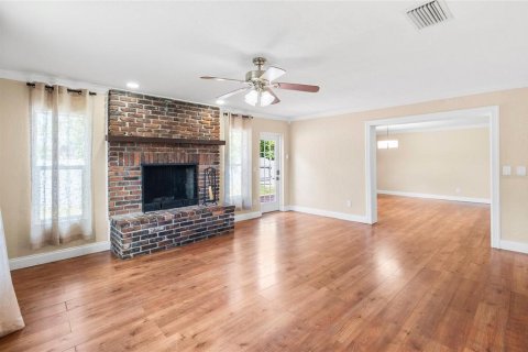 House in Largo, Florida 3 bedrooms, 171.87 sq.m. № 2314620 - photo 16